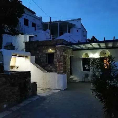 Margarita, Cycladic Cottage, Tinos