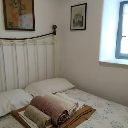 Margarita, Cycladic Cottage, Tinos * Platiá