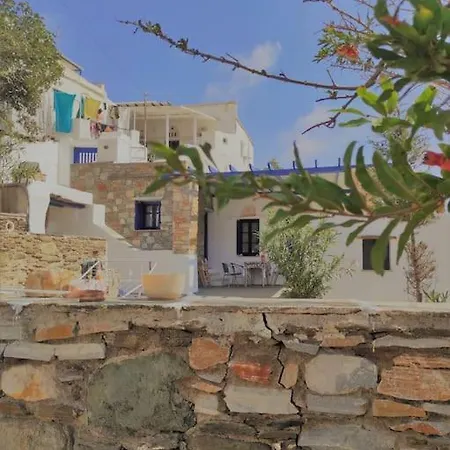 Margarita, Cycladic Cottage, Tinos Сasa de vacaciones Platiá